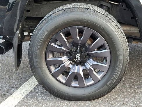 Certified 2021 Toyota Tacoma Limited image 8