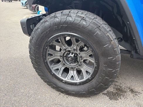 Used 2024 Jeep Wrangler Unlimited Rubicon 4xe image 14