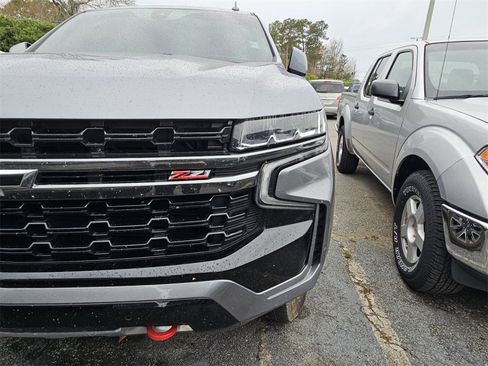 Used 2022 Chevrolet Tahoe Z71 w/ Luxury Package image 5