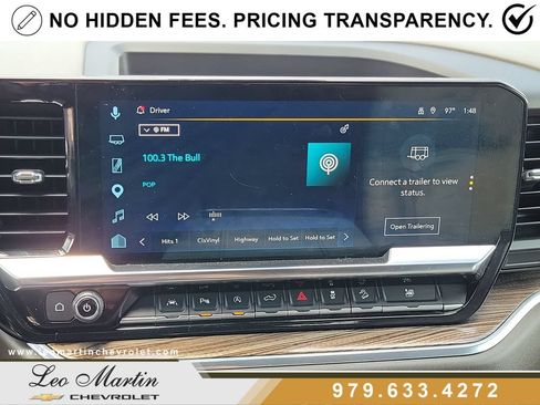 Used 2025 Chevrolet Silverado 1500 LT AWD/4WD image 25