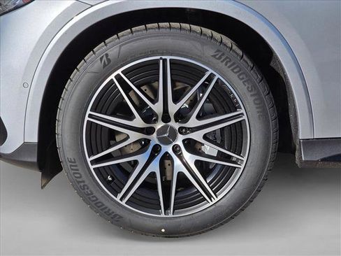 New 2026 Mercedes-Benz GLC 43 AMG 4MATIC image 9