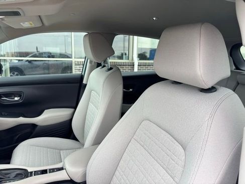 Used 2023 Honda HR-V LX image 12