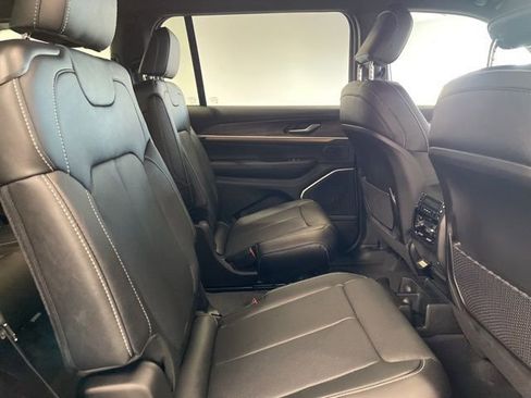 New 2026 Jeep Grand Cherokee L Limited image 33