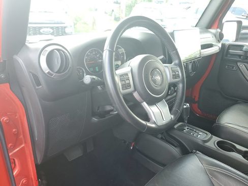 Certified 2017 Jeep Wrangler Unlimited Sport AWD/4WD image 17