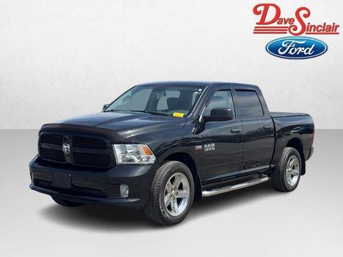 Used 2015 RAM 1500 Express image 1
