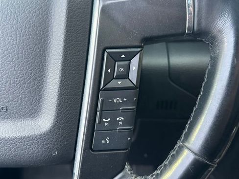 Used 2016 Lincoln Navigator Select image 6