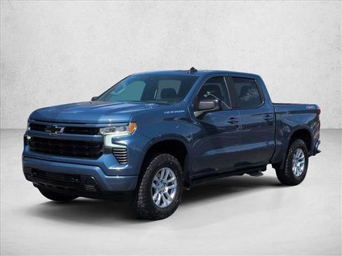 Used 2024 Chevrolet Silverado 1500 RST AWD/4WD image 4