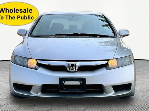 Used 2011 Honda Civic LX image 2