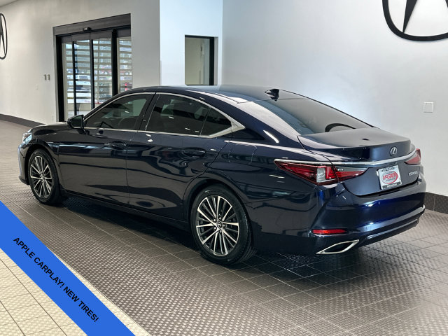 Used 2022 Lexus ES 350 w/ Premium Package FWD image 4