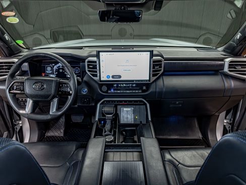 Used 2024 Toyota Sequoia Platinum image 15