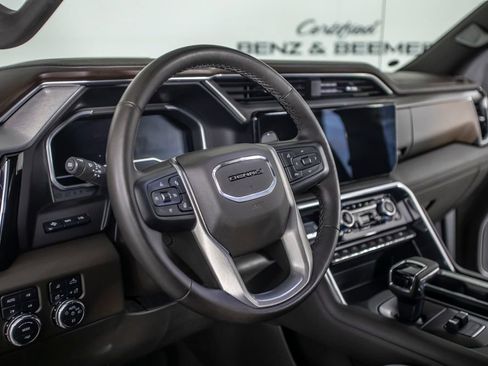 Used 2023 GMC Sierra 1500 Denali w/ Denali Reserve Package AWD/4WD image 20