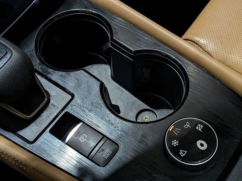 Used 2023 Nissan Rogue Platinum w/ Platinum Premium Package image 23