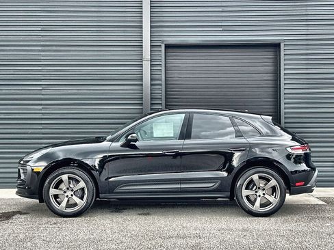 Certified 2026 Porsche Macan image 2