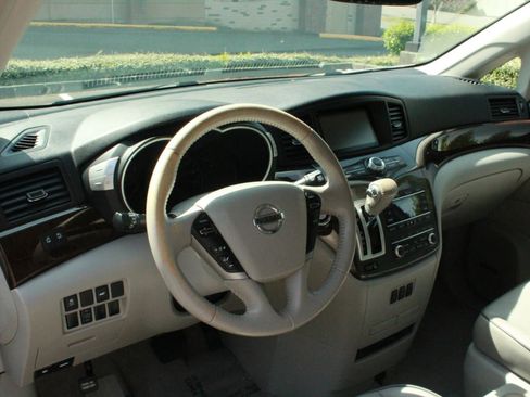 Used 2014 Nissan Quest SL FWD image 12