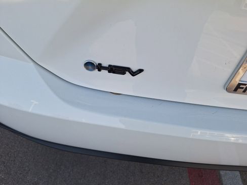 Used 2025 Toyota Camry SE w/ Multimedia Upgrade Package image 13