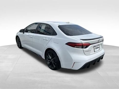 Used 2024 Toyota Corolla XSE image 18