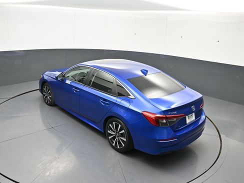 Used 2024 Honda Civic EX image 40