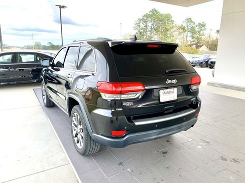 Used 2018 Jeep Grand Cherokee Limited image 8
