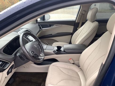 Used 2018 Lincoln MKX Reserve w/ Driver Assistance Package image 20