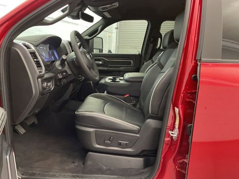 New 2026 RAM 3500 Laramie AWD/4WD image 19