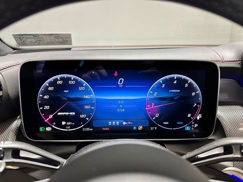 Used 2025 Mercedes-Benz GLC 43 AMG 4MATIC image 18