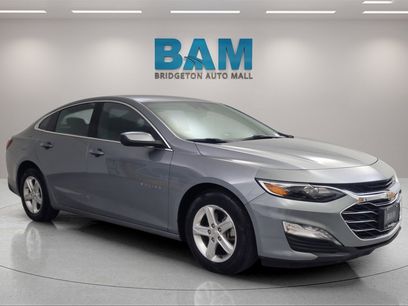 Used 2023 Chevrolet Malibu LT