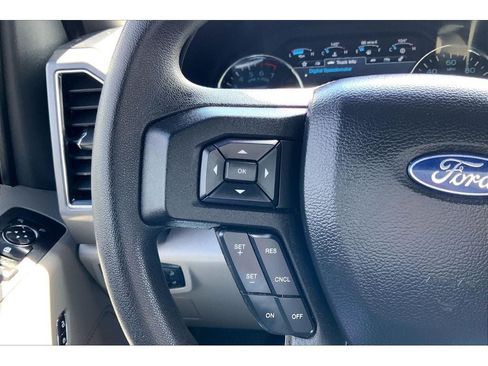Used 2019 Ford F150 XLT AWD/4WD image 19