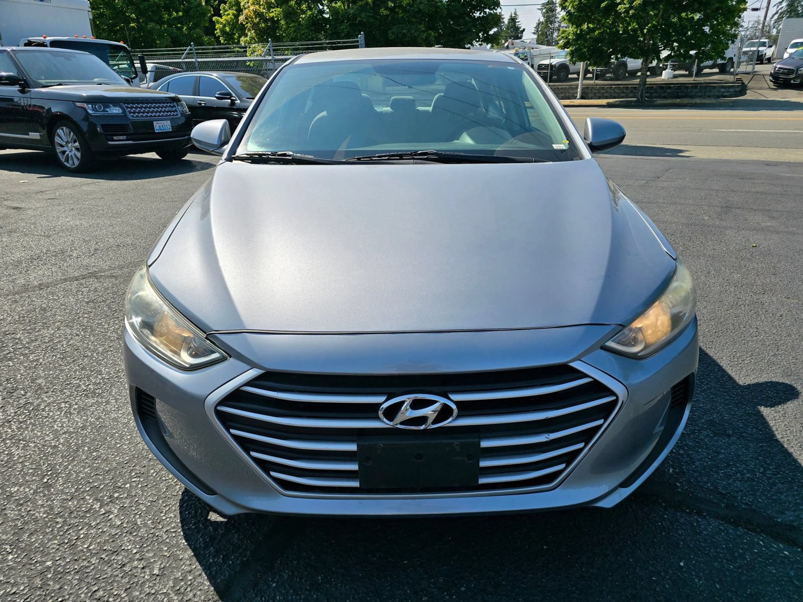 Used 2017 Hyundai Elantra SE FWD image 8