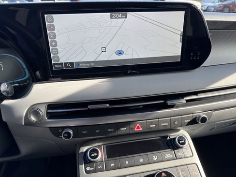 Used 2025 Hyundai Palisade SEL image 27