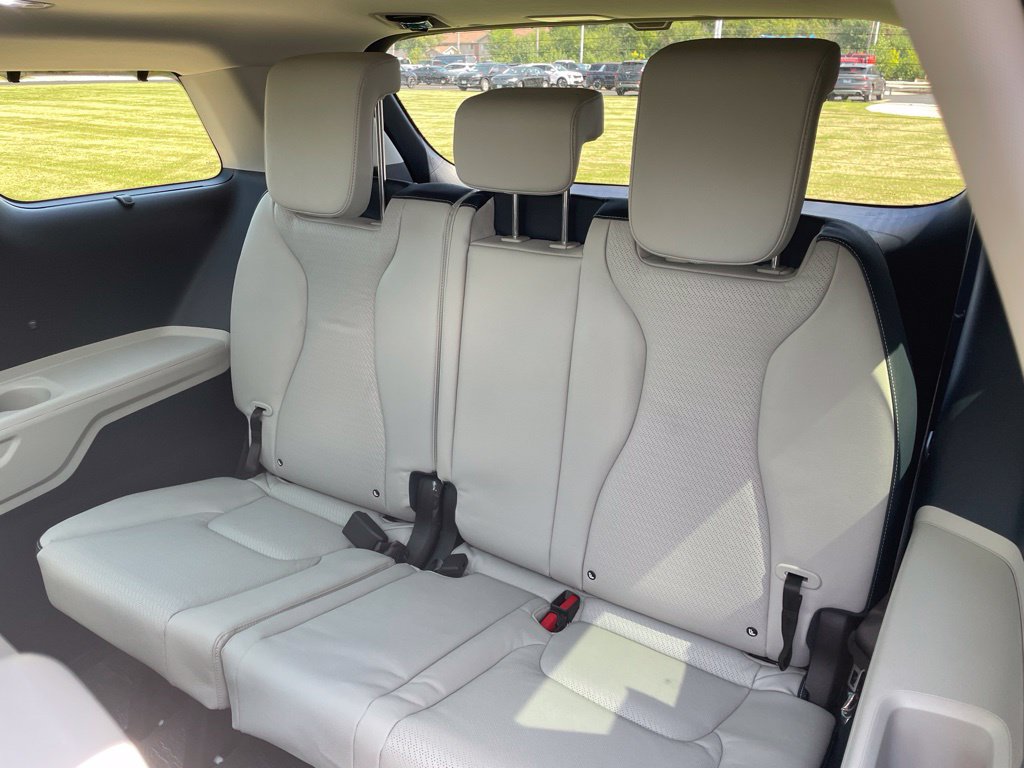 New 2027 Kia Carnival SX Prestige FWD image 15