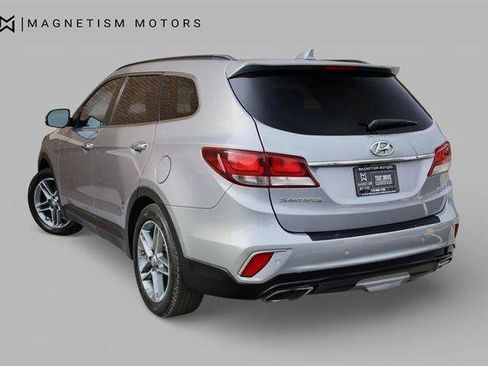 Used 2017 Hyundai Santa Fe FWD w/ SE Ultimate Tech Package 03 image 10