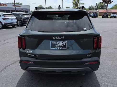 Used 2023 Kia Sorento X-Line EX image 6