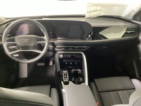New 2025 Audi Q5 Premium Plus image 12