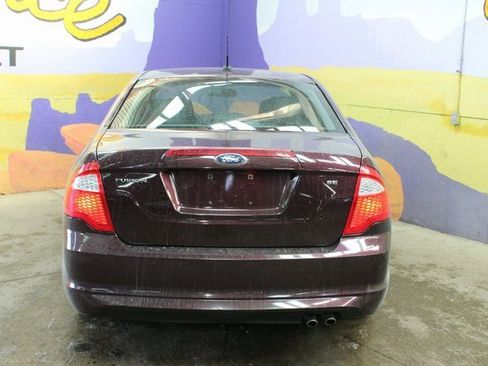Used 2011 Ford Fusion SE image 7