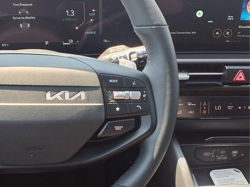 New 2026 Kia Sportage SX Prestige AWD/4WD image 11