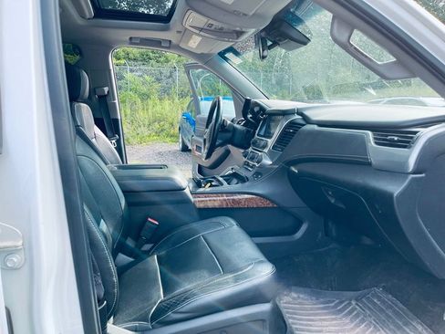 Used 2016 Chevrolet Tahoe LTZ AWD/4WD image 24