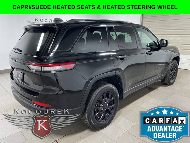 Used 2025 Jeep Grand Cherokee Altitude AWD/4WD image 6