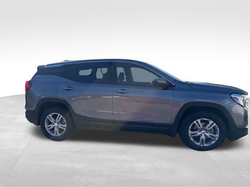 Used 2018 GMC Terrain SLE image 4