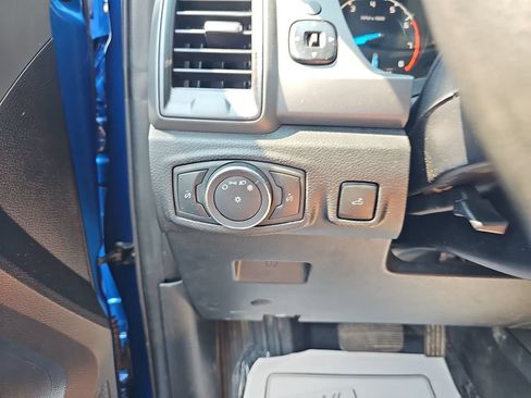 Used 2019 Ford Ranger XL w/ Equipment Group 101A Mid AWD/4WD image 32