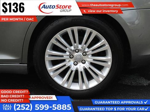 Used 2011 Chrysler 300 C w/ Sound Group RWD image 9