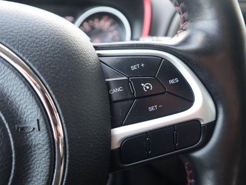 Used 2020 Jeep Compass Trailhawk w/ Leather Interior Group AWD/4WD image 71