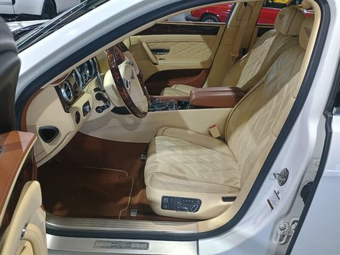 Used 2016 Bentley Flying Spur W12 AWD/4WD image 12