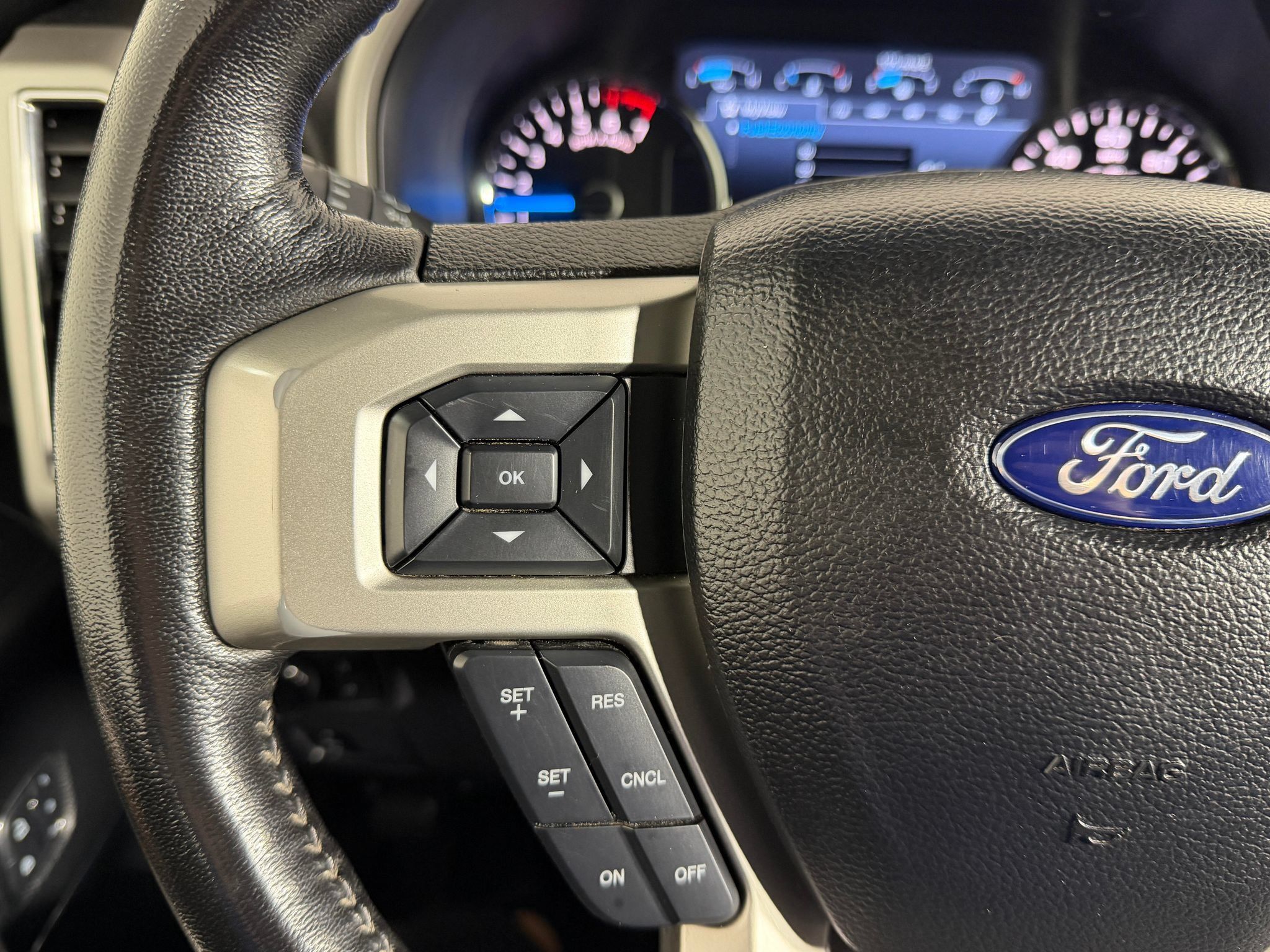 Used 2017 Ford F150 Lariat w/ Equipment Group 501A Mid AWD/4WD image 24
