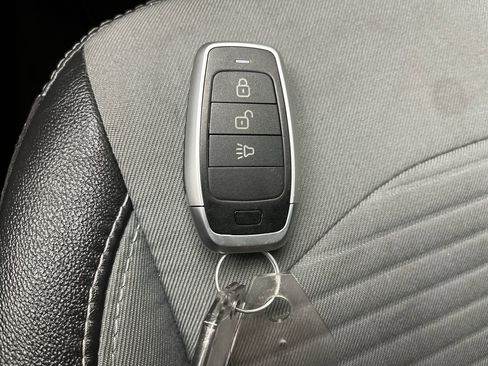 Used 2019 Ford Escape SE AWD/4WD image 29