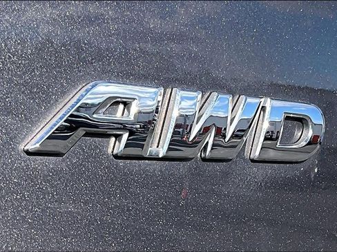 Used 2021 Honda CR-V Touring image 9