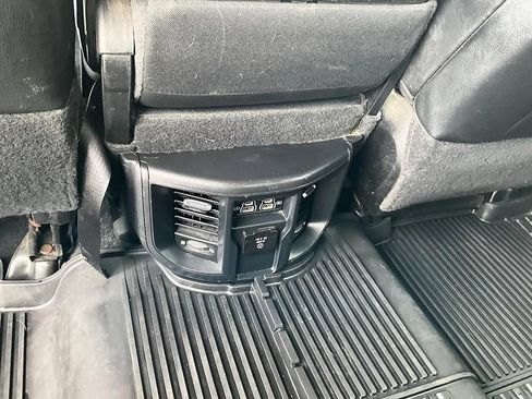 Used 2022 RAM 2500 Laramie AWD/4WD image 32