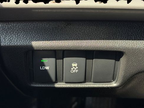 Used 2013 Honda Crosstour EX-L image 21