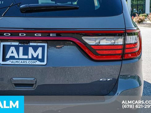 Used 2025 Dodge Durango GT RWD image 12