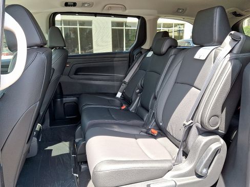 New 2026 Honda Odyssey EX-L image 7