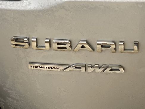 Used 2021 Subaru Outback Limited image 11